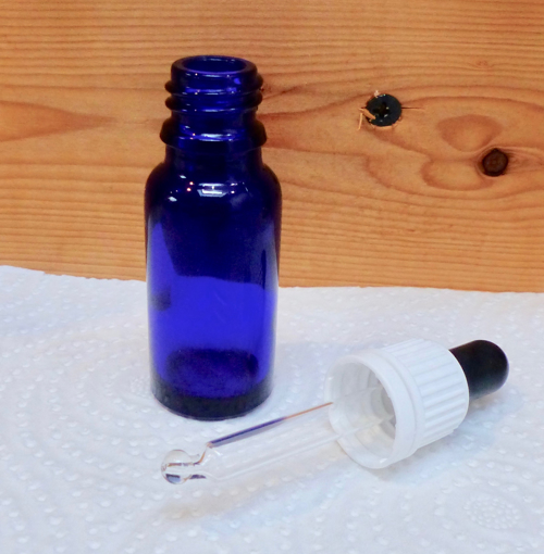 Picture of 15 ml blue Dropper Bottles